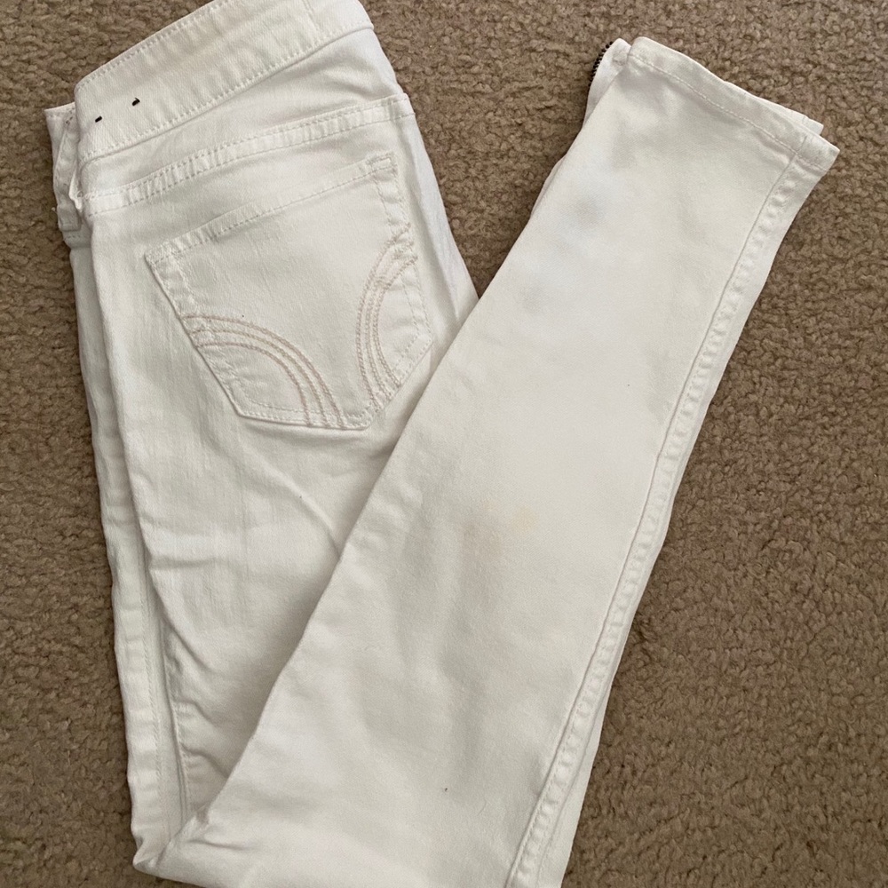 Hollister white skinny jeans